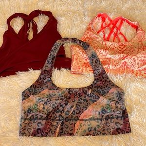 Fabletics sports bra bundle